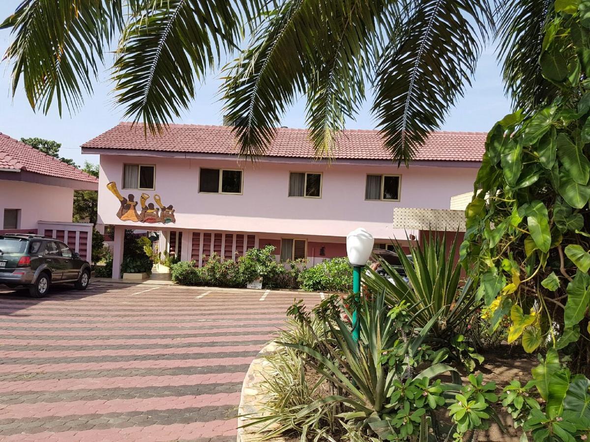 Royal Basin Resort คูมาซี ภายนอก รูปภาพ